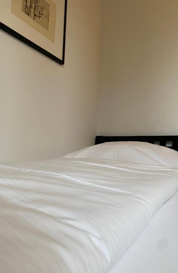 Hotel Sonderborg Schrobenhausen Bagian luar foto