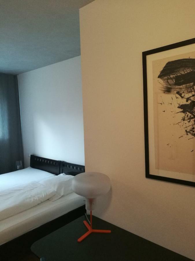 Hotel Sonderborg Schrobenhausen Bagian luar foto